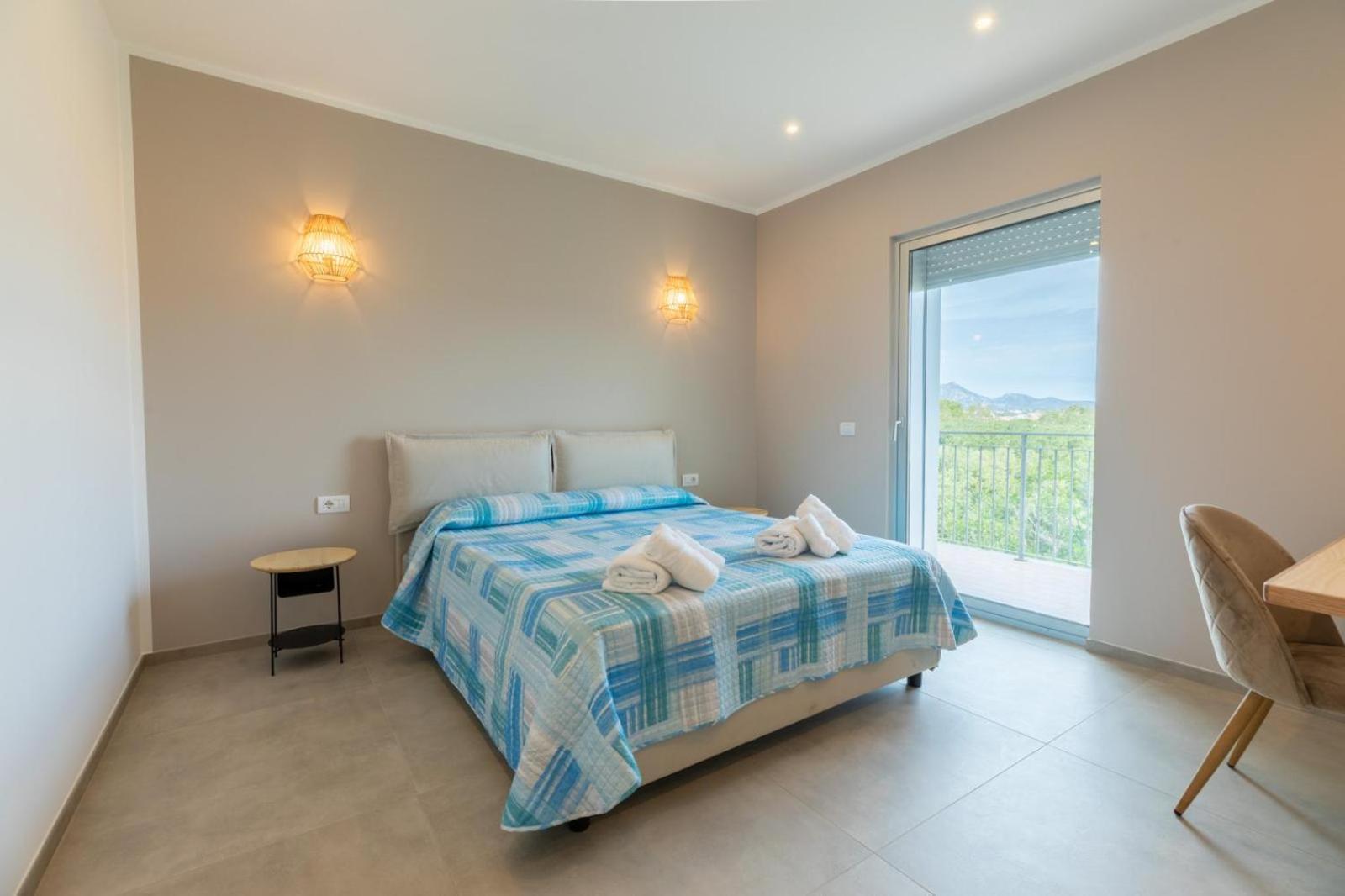 Antares Rooms And Suites Olbia Exterior photo